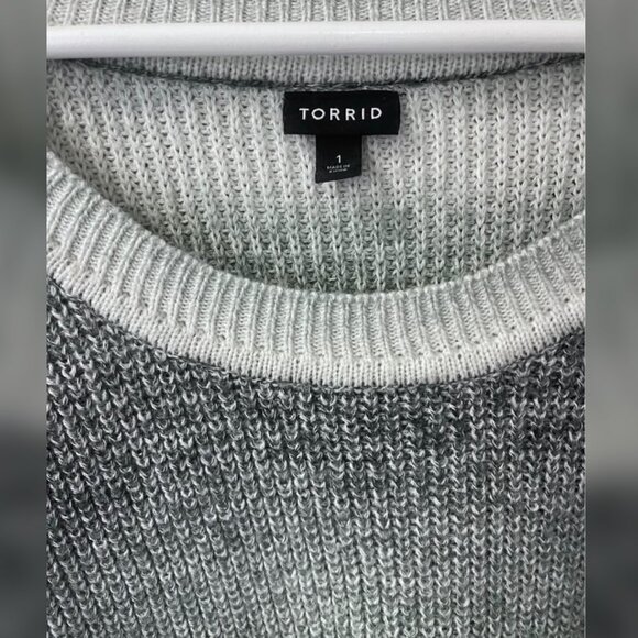 Torrid Pullover Drop Shoulder Tunic Sweater Gray Women's Plus Size 1x 14/16 - Picture 3 of 7